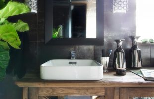 building a rustic bathroom vanity